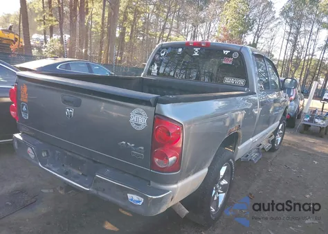 2007 Dodge Ram 1500 Laramie z USA, uszkodzony, nr VIN 1D7HU18257J533040